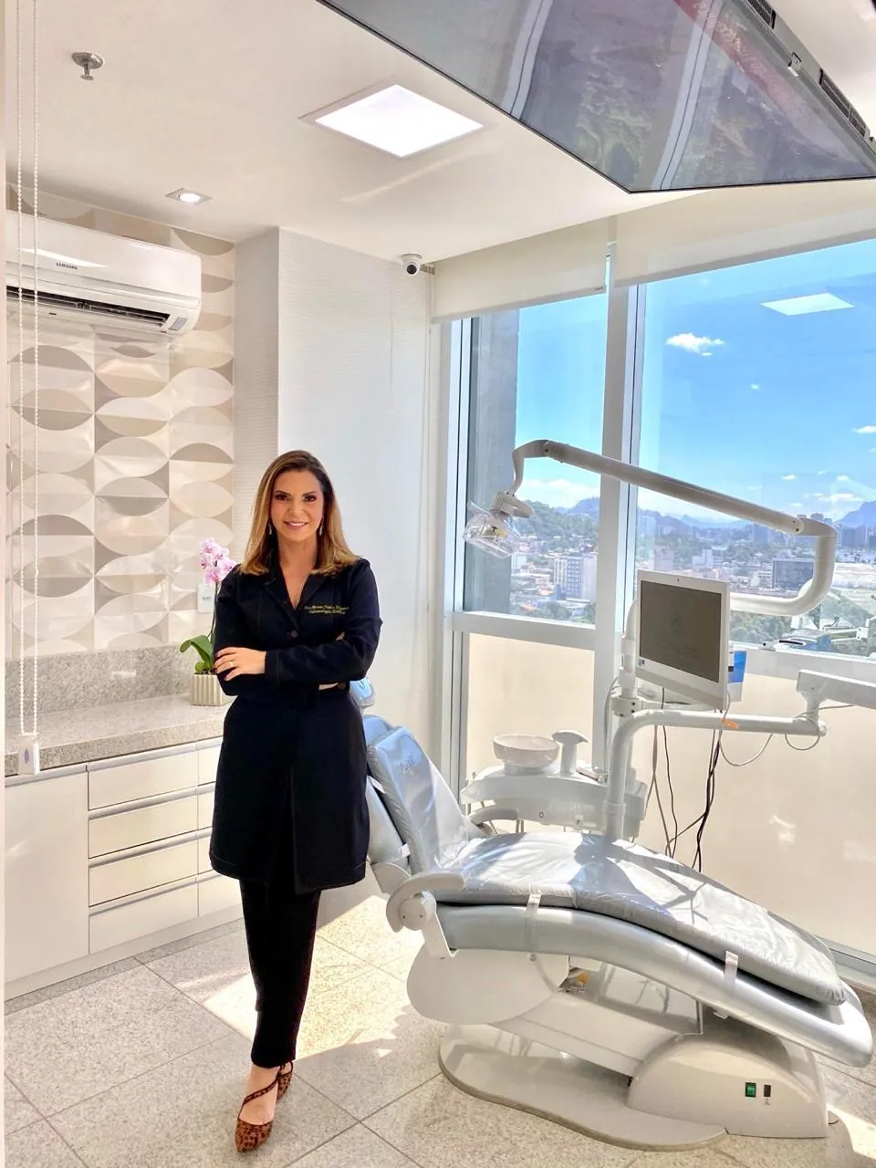 Dra. Bruna Nobre na clínica